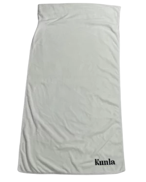 White Gym Towel with zipper bag